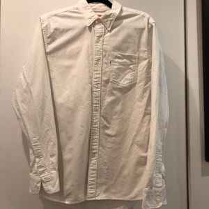 Levi's Button Down Size M